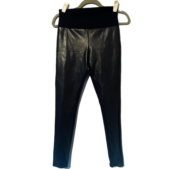 Spanx Assets Black Faux Leather Leggings Size Small - Picture 1 of 5